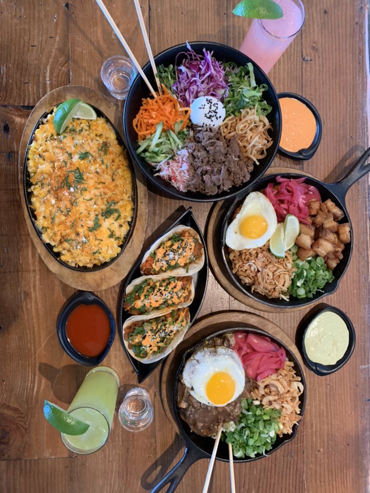 Urban Seoul 2.0 714 Spectrum Center Dr, Irvine