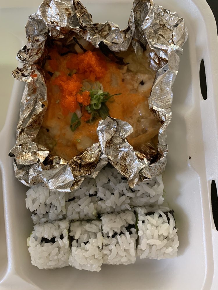 Crazy Rock'n Sushi 5365 Alton Pkwy, Irvine