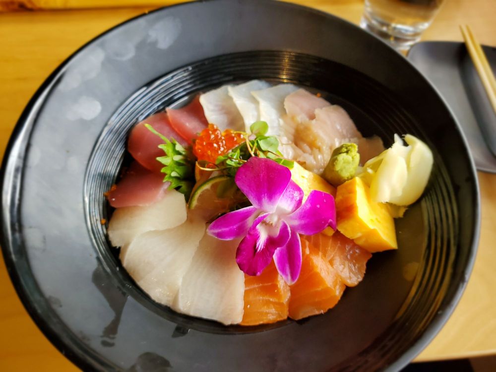 Sakana Sushi & Roll 303 Amherst Ave, Kensington