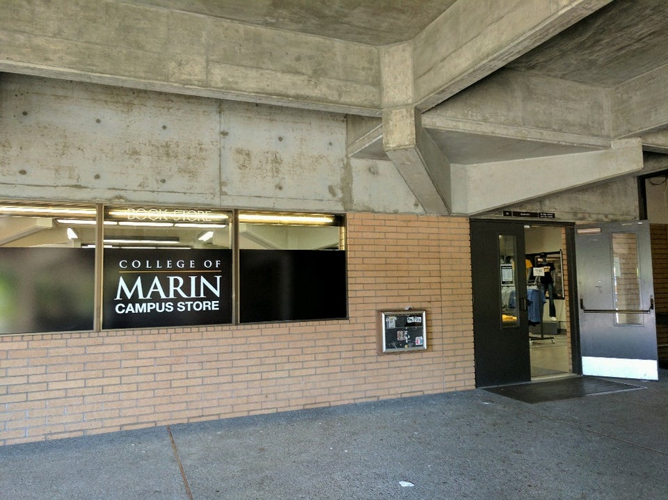 College of Marin Bookstore