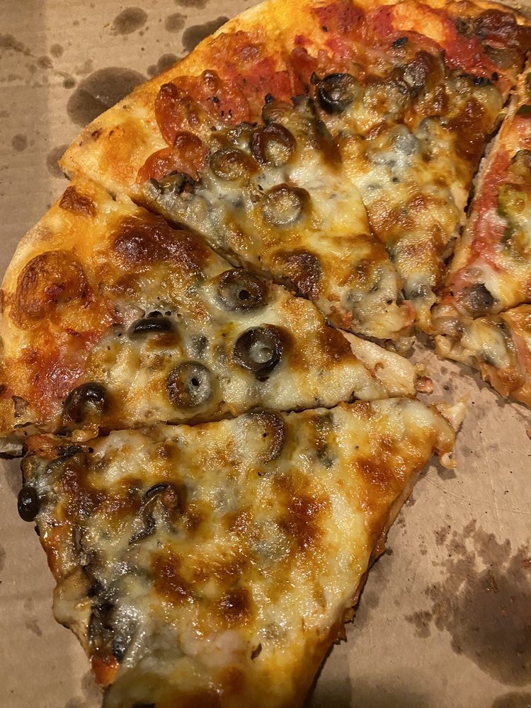 D'Amatos Pizza 8807 La Mesa Blvd, La Mesa