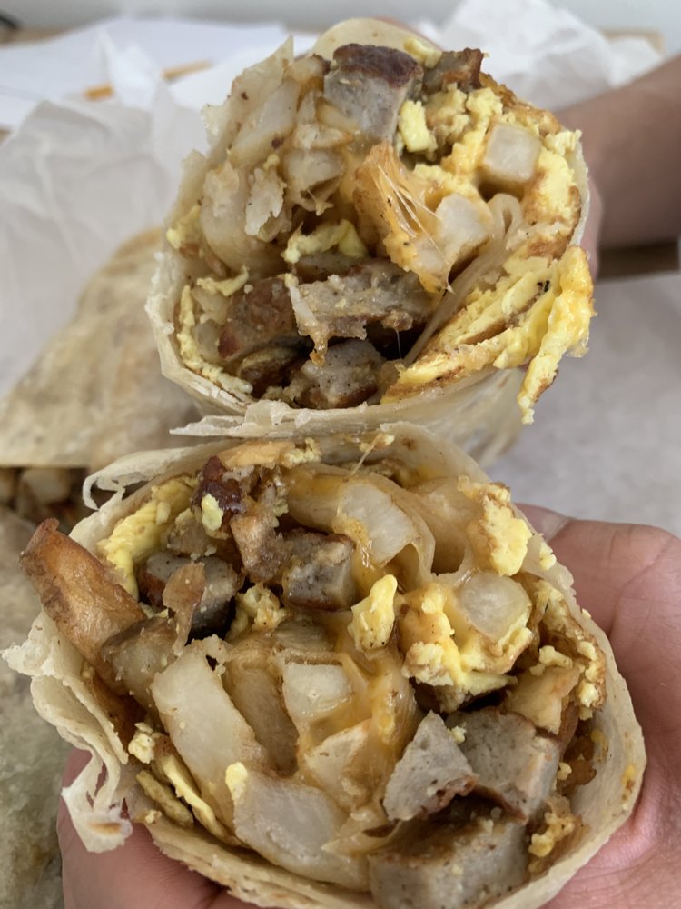 El Azteca Taco Shop 8306 Parkway Dr, La Mesa