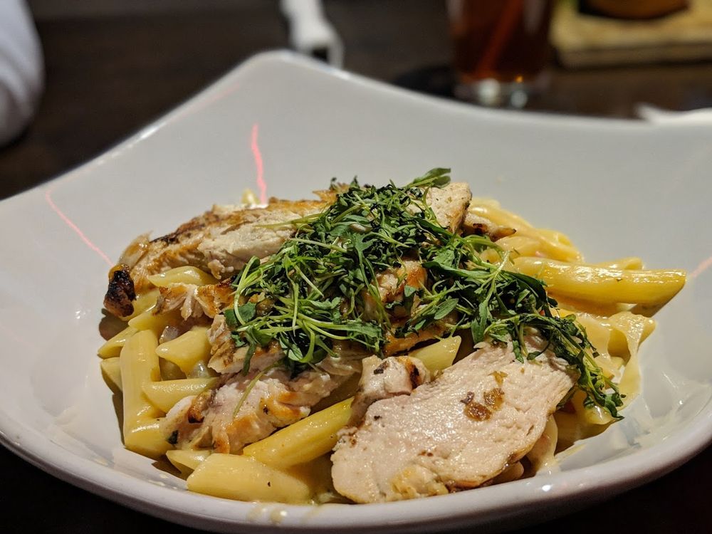12Sixty Restaurant Modern Pub & Kitchen 14299 Firestone Blvd, La Mirada