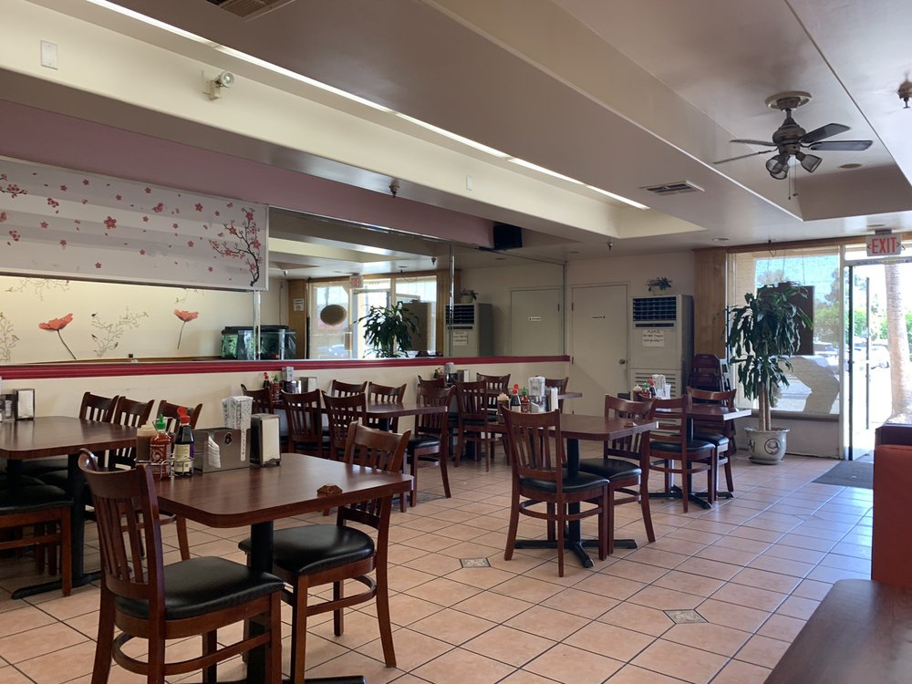 Pho Crystal 4949 La Palma Ave, La Palma