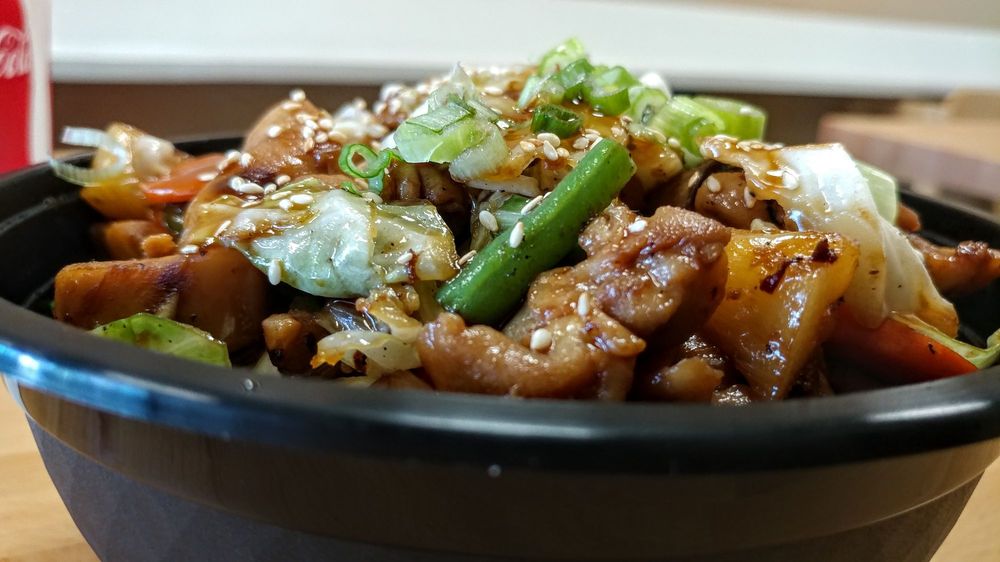 Tokyo Grill 10 Centerpointe Dr STE 5, La Palma