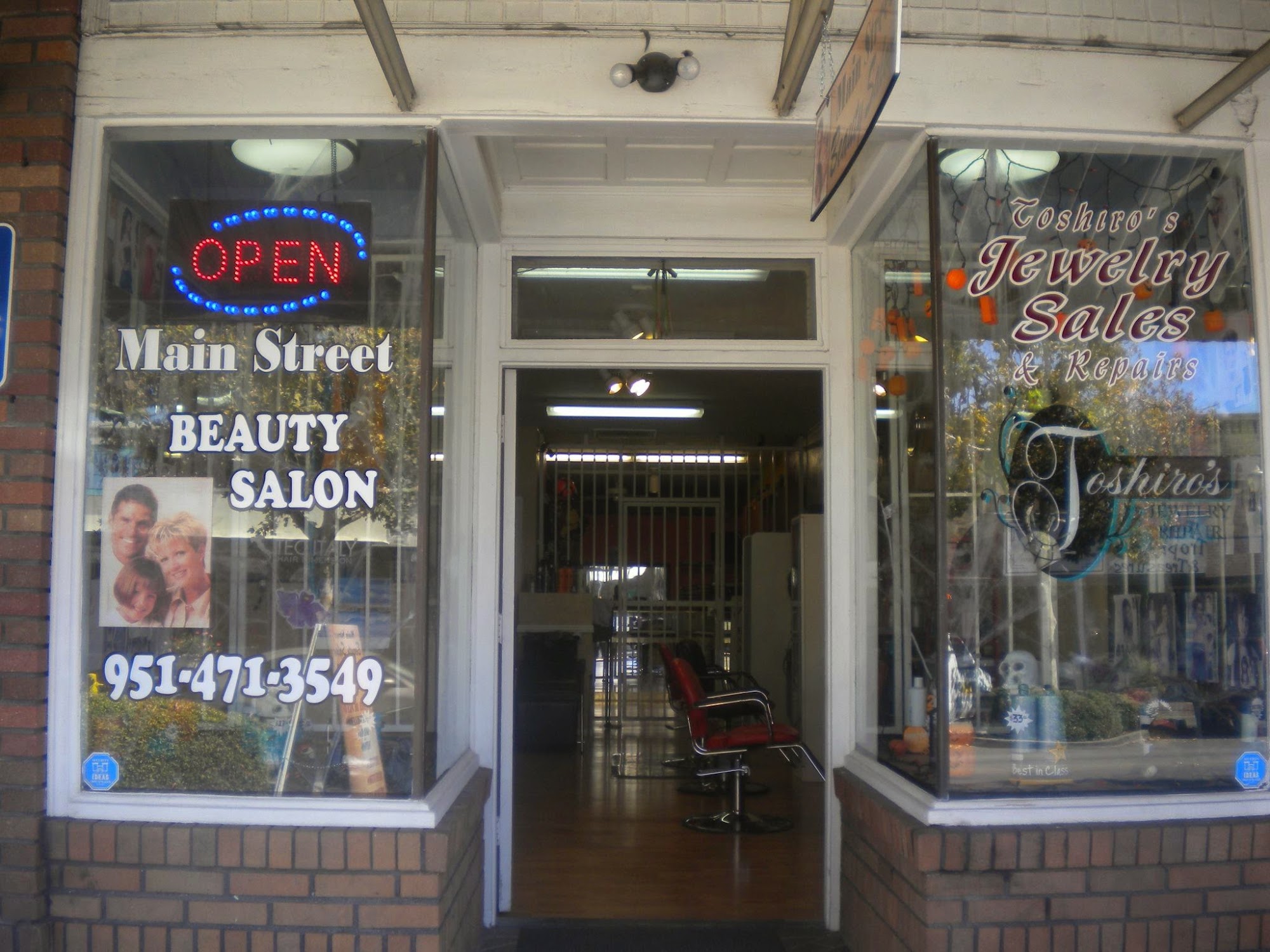 Main Street Beauty Salon