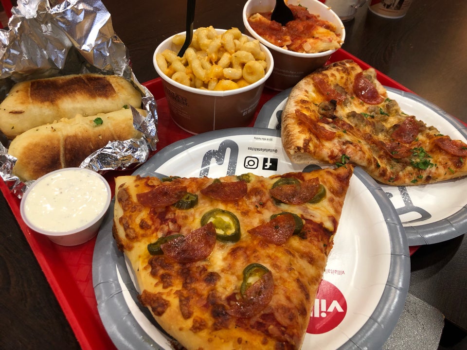 Villa Fresh Italian Kitchen 8 Lakewood Center Mall, Lakewood