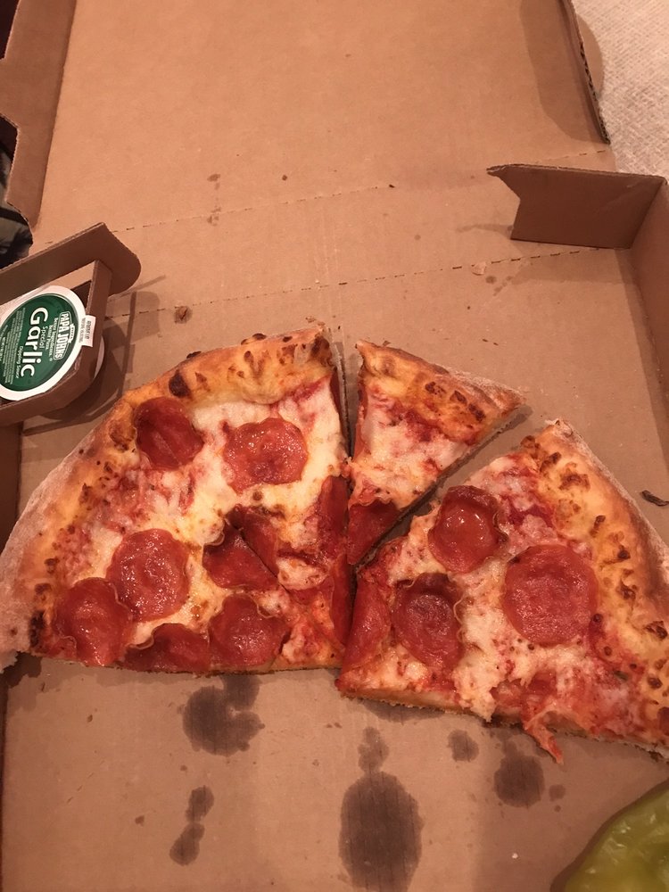 Papa John's Pizza 5457 South St, Lakewood