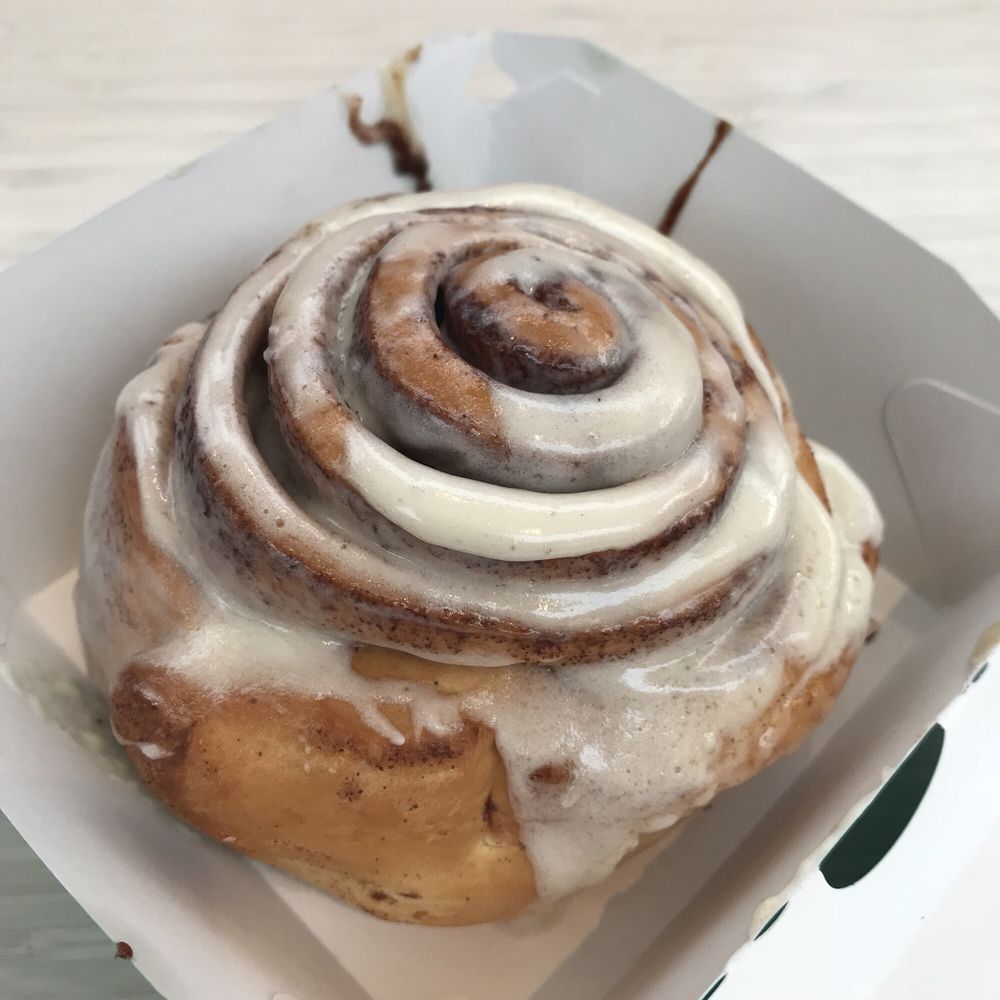 Cinnabon 500 Lakewood Center Mall Ste 356, Lakewood