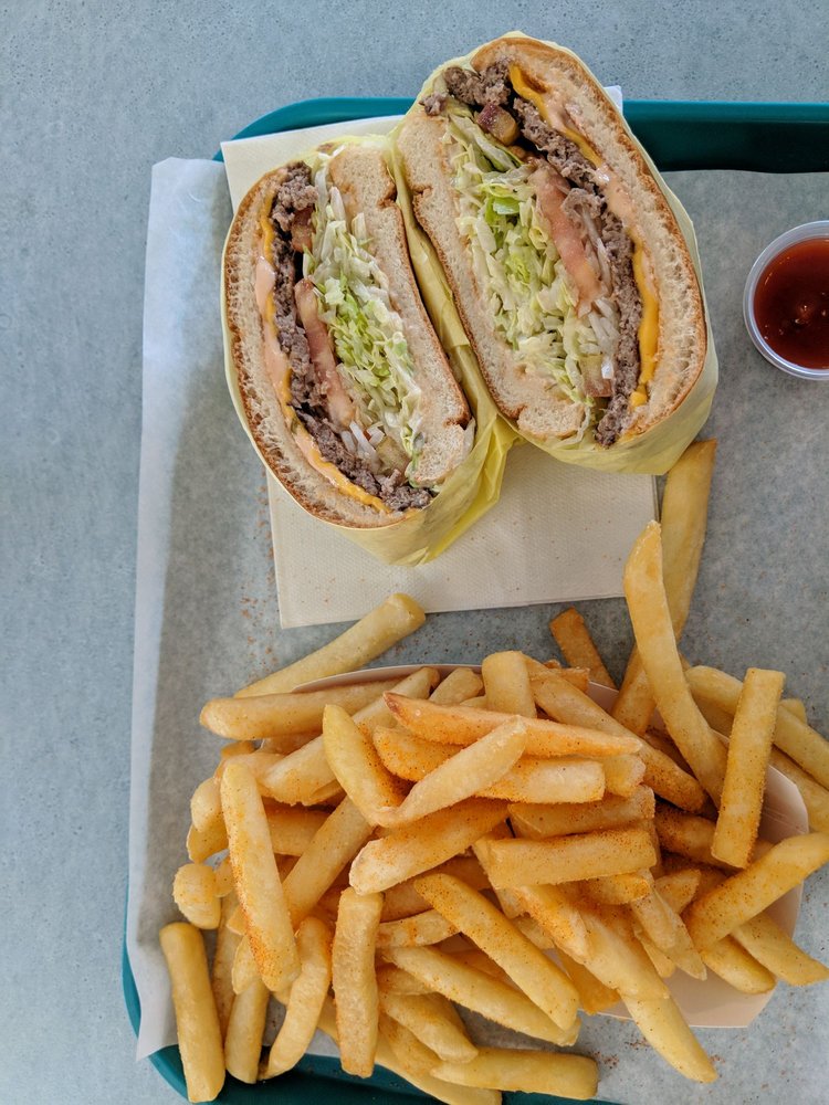 Omega Burgers 11790 Del Amo Blvd, Lakewood