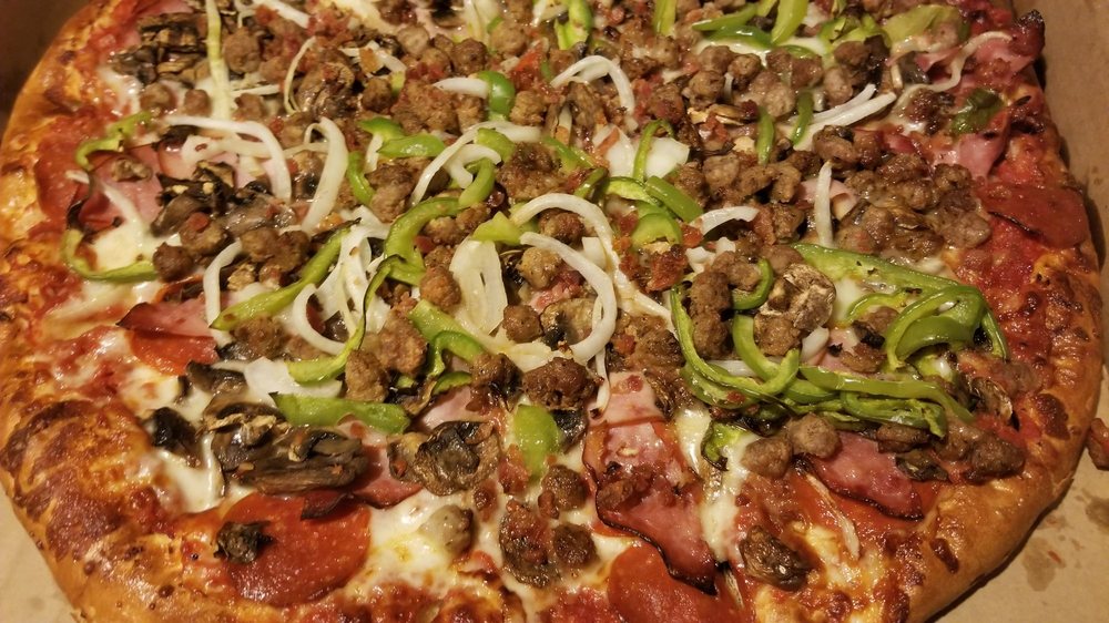 Avila's Pizza 6114 Bellflower Blvd, Lakewood
