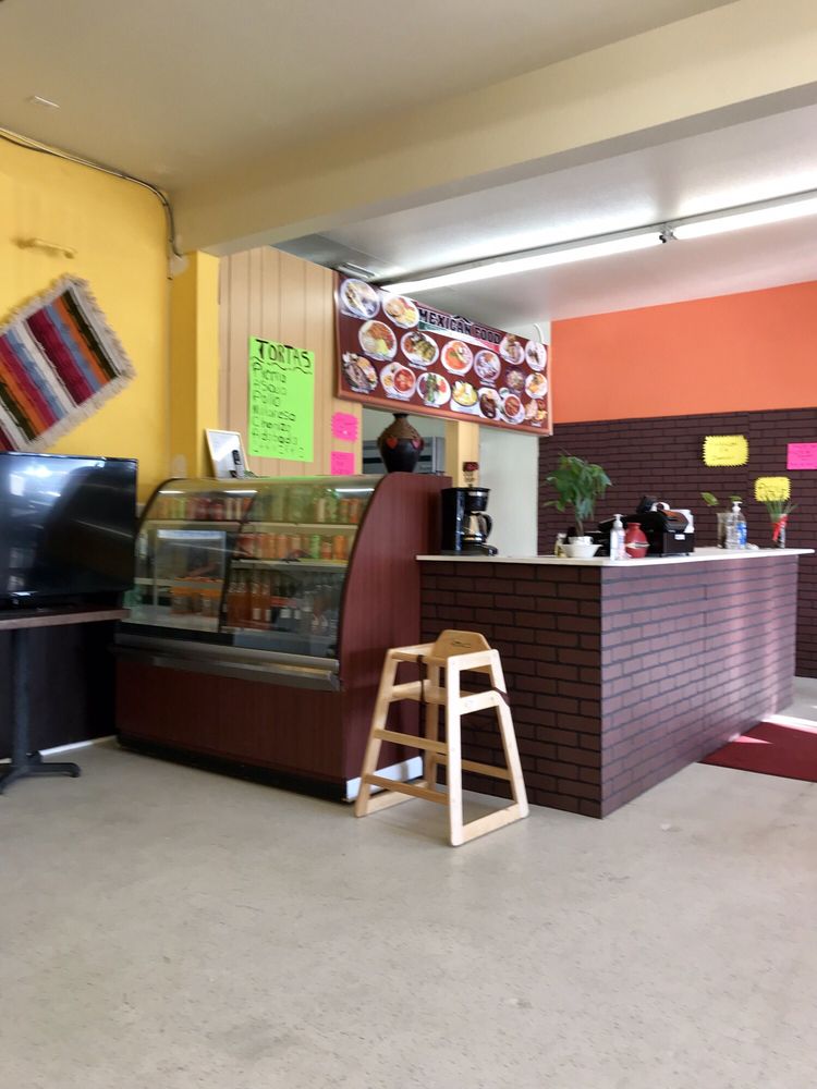 Mejia's Mexican Food 20900 Pioneer Blvd, Lakewood