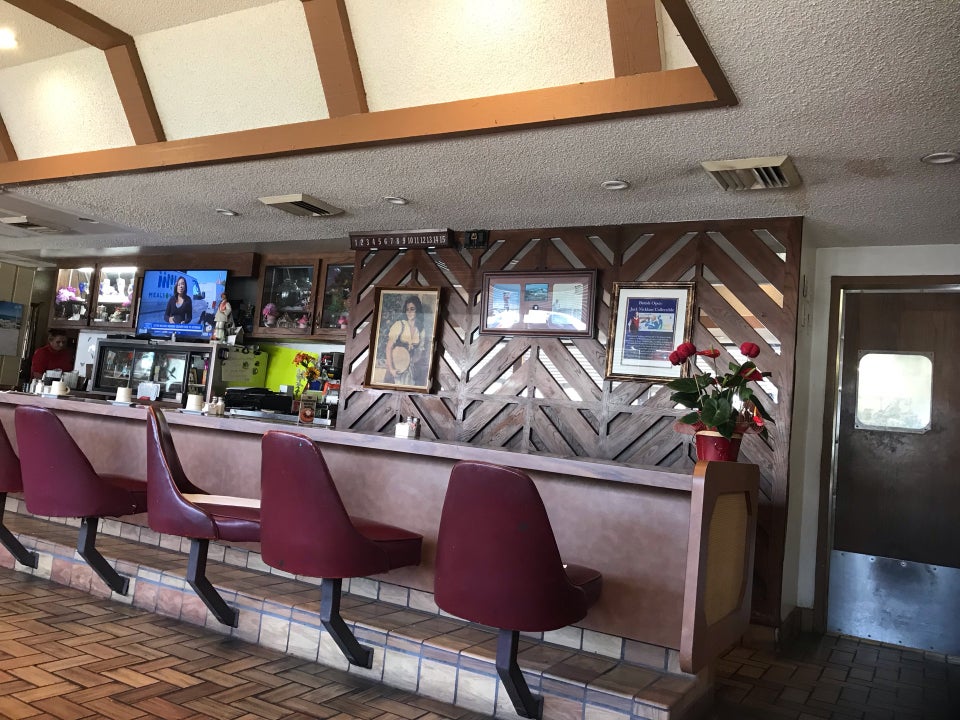 Anna's Family Restaurant 8099 Broadway, Lemon Grove