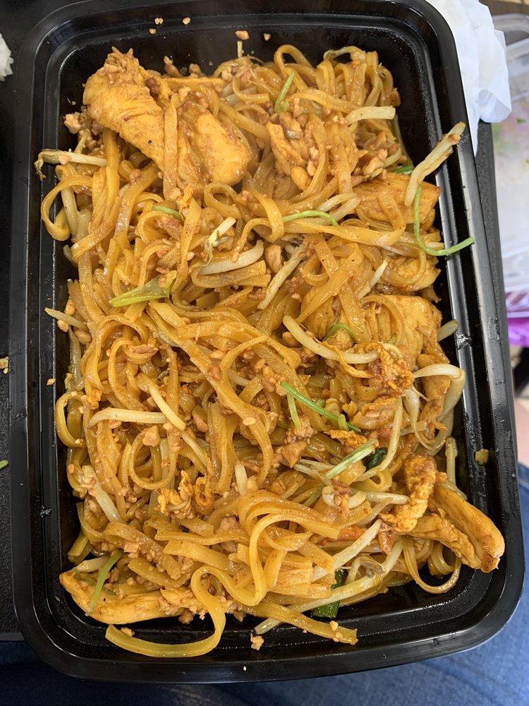 Lemon Grove Thai Food 7975 Broadway, Lemon Grove