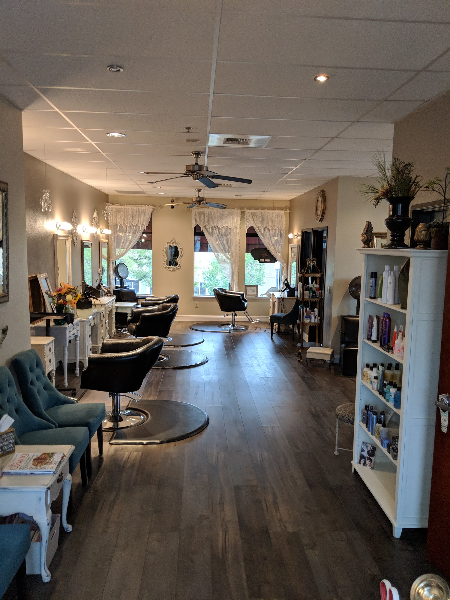 Ambiance Salon & Spa