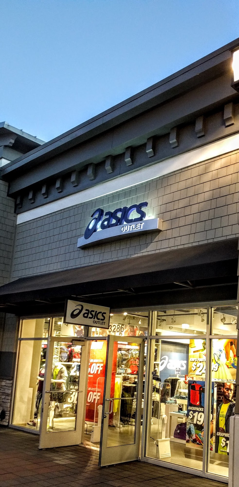 ASICS Outlet