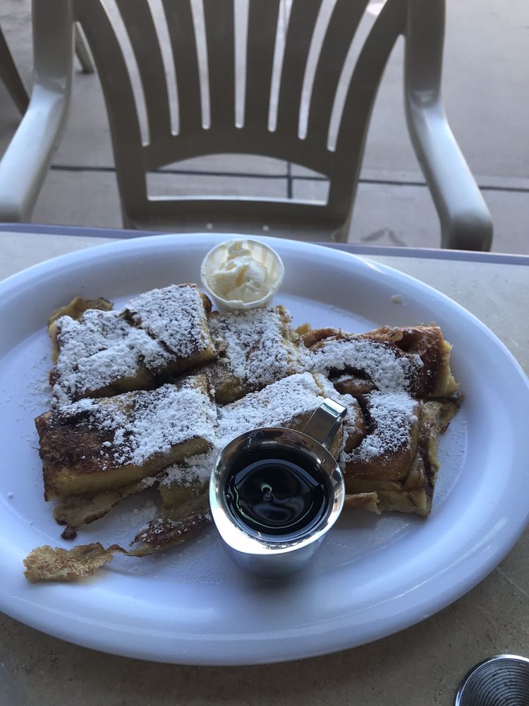 Schooner Or Later 241 N Marina Dr, Long Beach