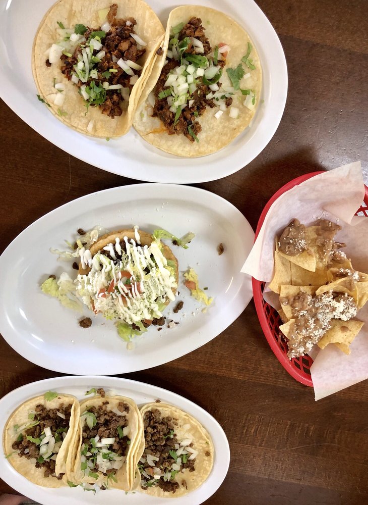 Pacific Tacos 146 W 10th St, Long Beach