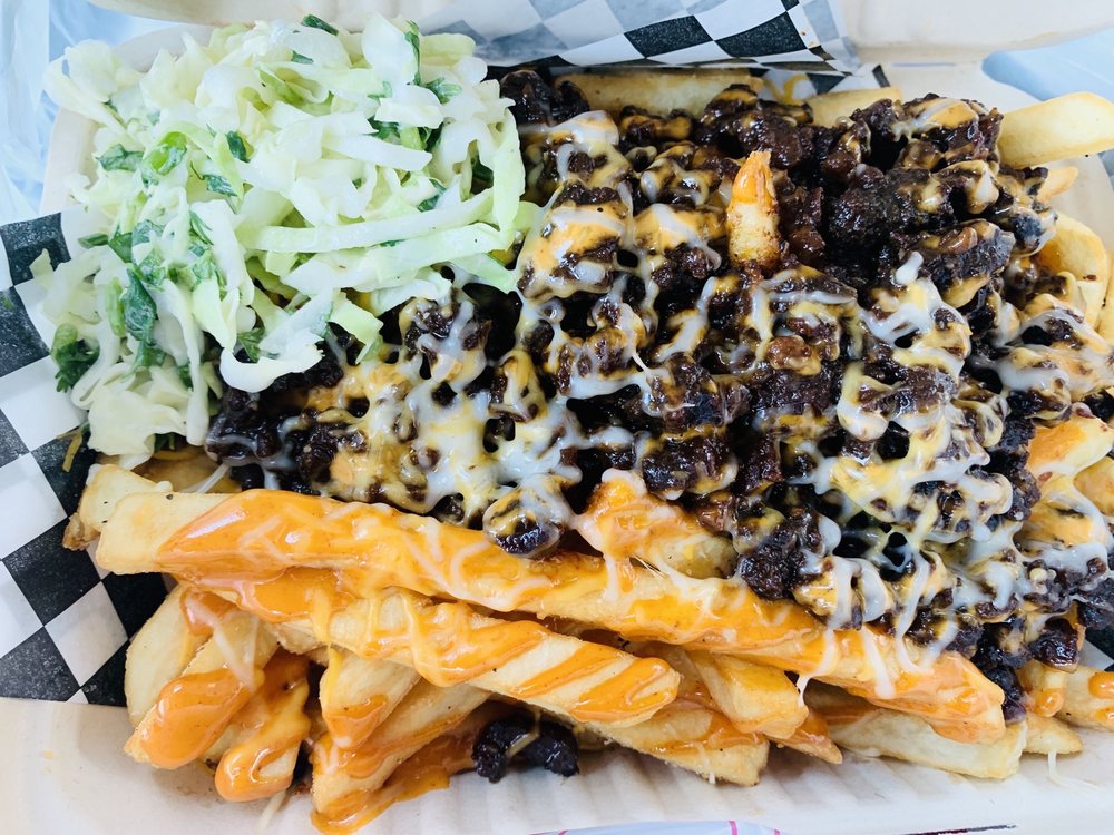 Tux & Chucks Street Food 1916 W Willow St, Long Beach