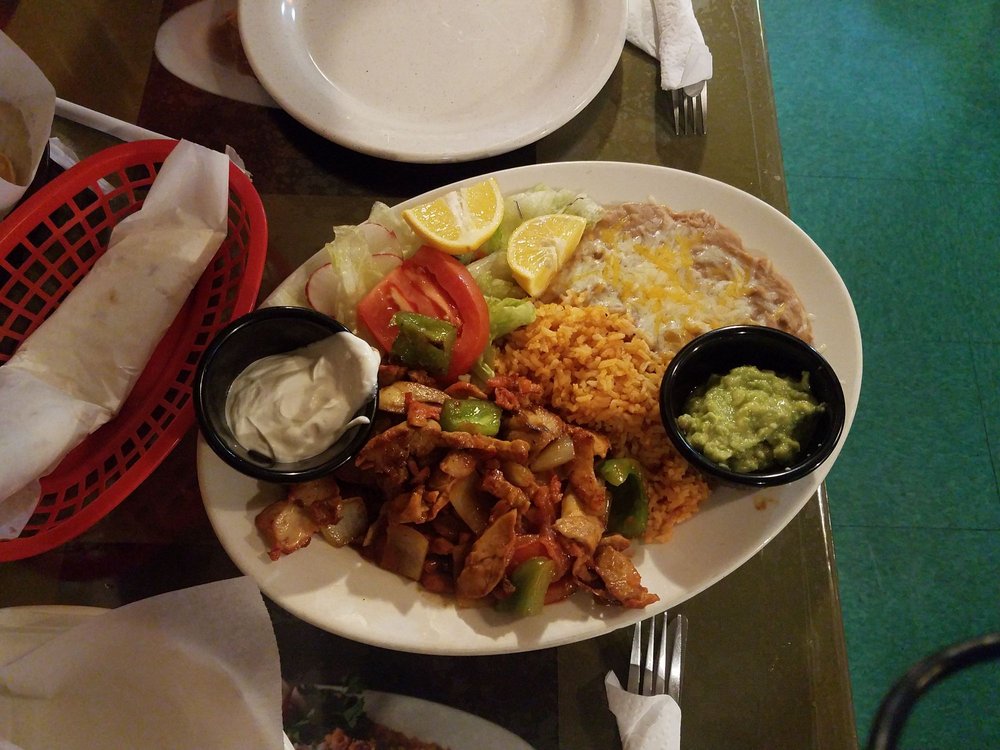 Mamy's Place 1234 Long Beach Blvd, Long Beach