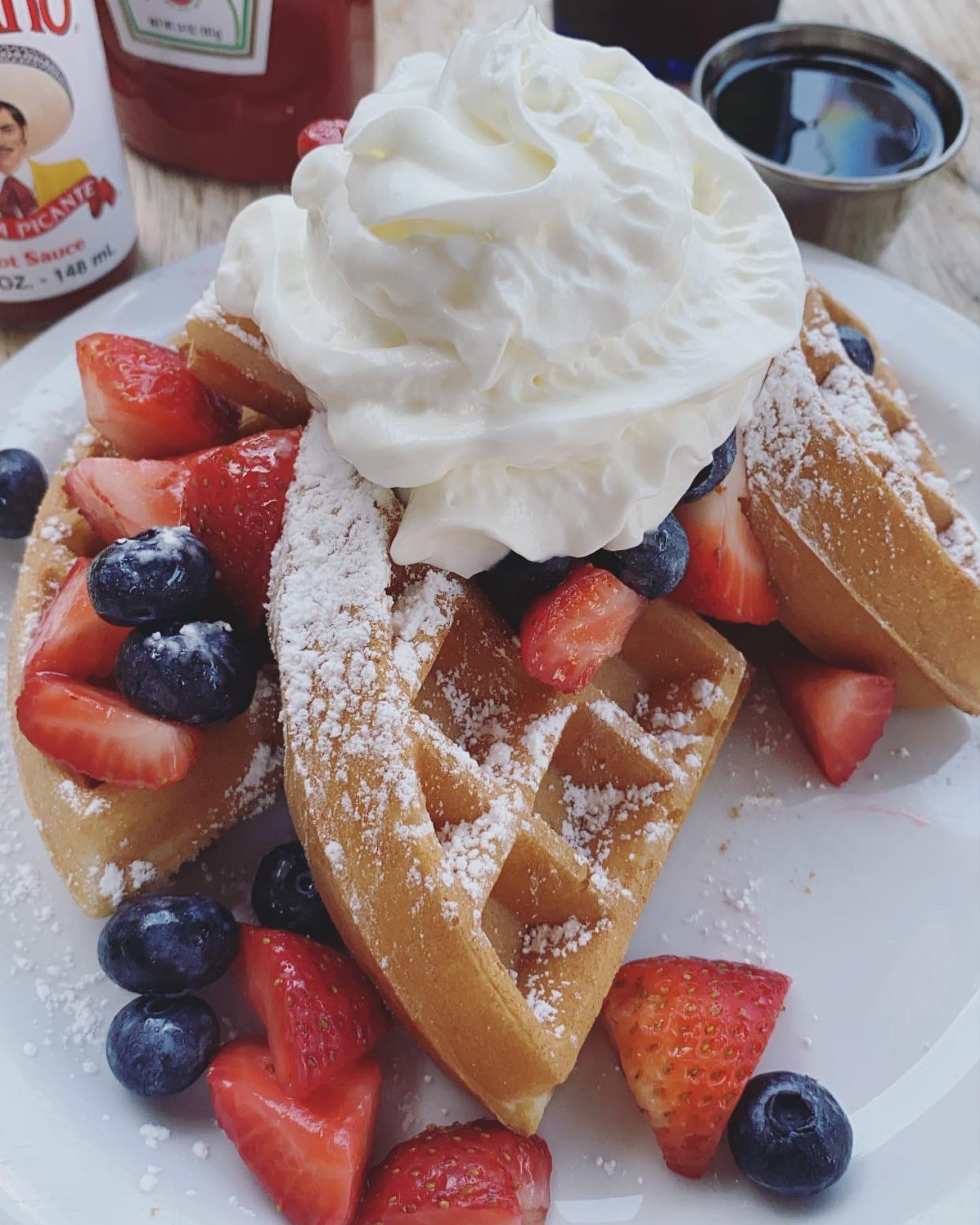 Fratelli Cafe 7200 Melrose Ave, Los Angeles