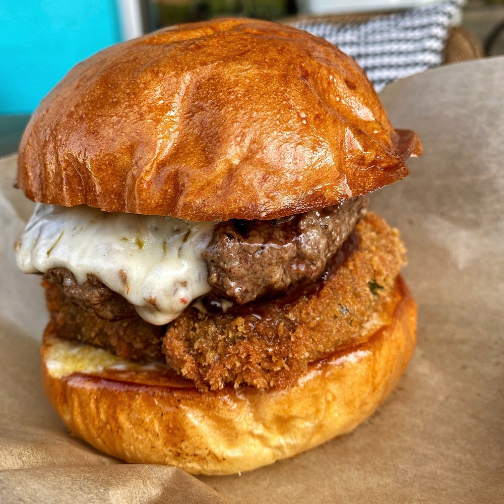 The Fix Burger 2520 Hyperion Ave, Los Angeles