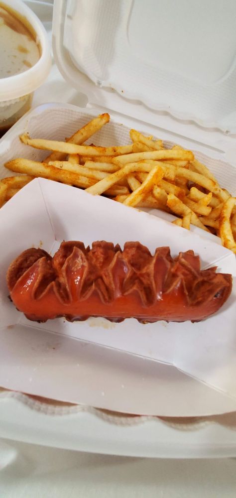 Mecca Delicatessen 215 Reservation Rd n, Marina
