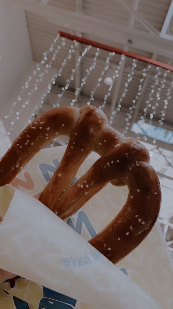 Wetzel's Pretzels 567 Great Mall Dr, Milpitas
