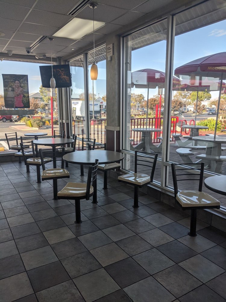 McDonald's 41 Ranch Dr, Milpitas