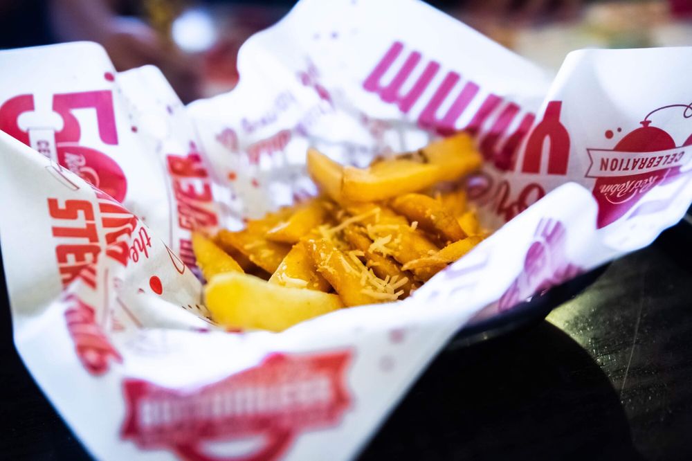 Red Robin Gourmet Burgers and Brews 248 Great Mall Dr, Milpitas