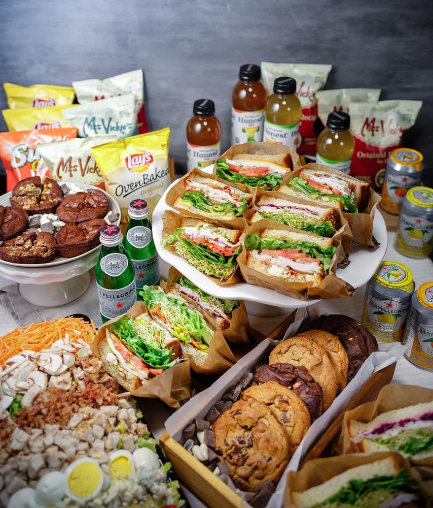 Specialty's Café & Bakery 690 N McCarthy Blvd, Milpitas