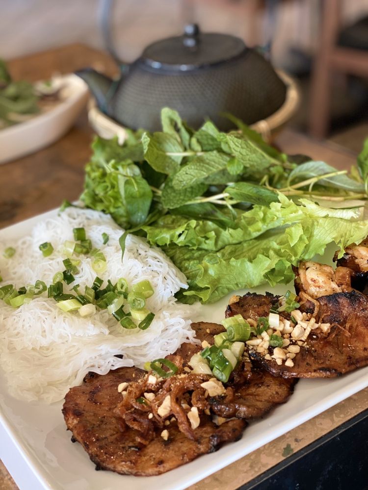 Truong Thanh Vietnamese Restaurant 680 Barber Ln, Milpitas