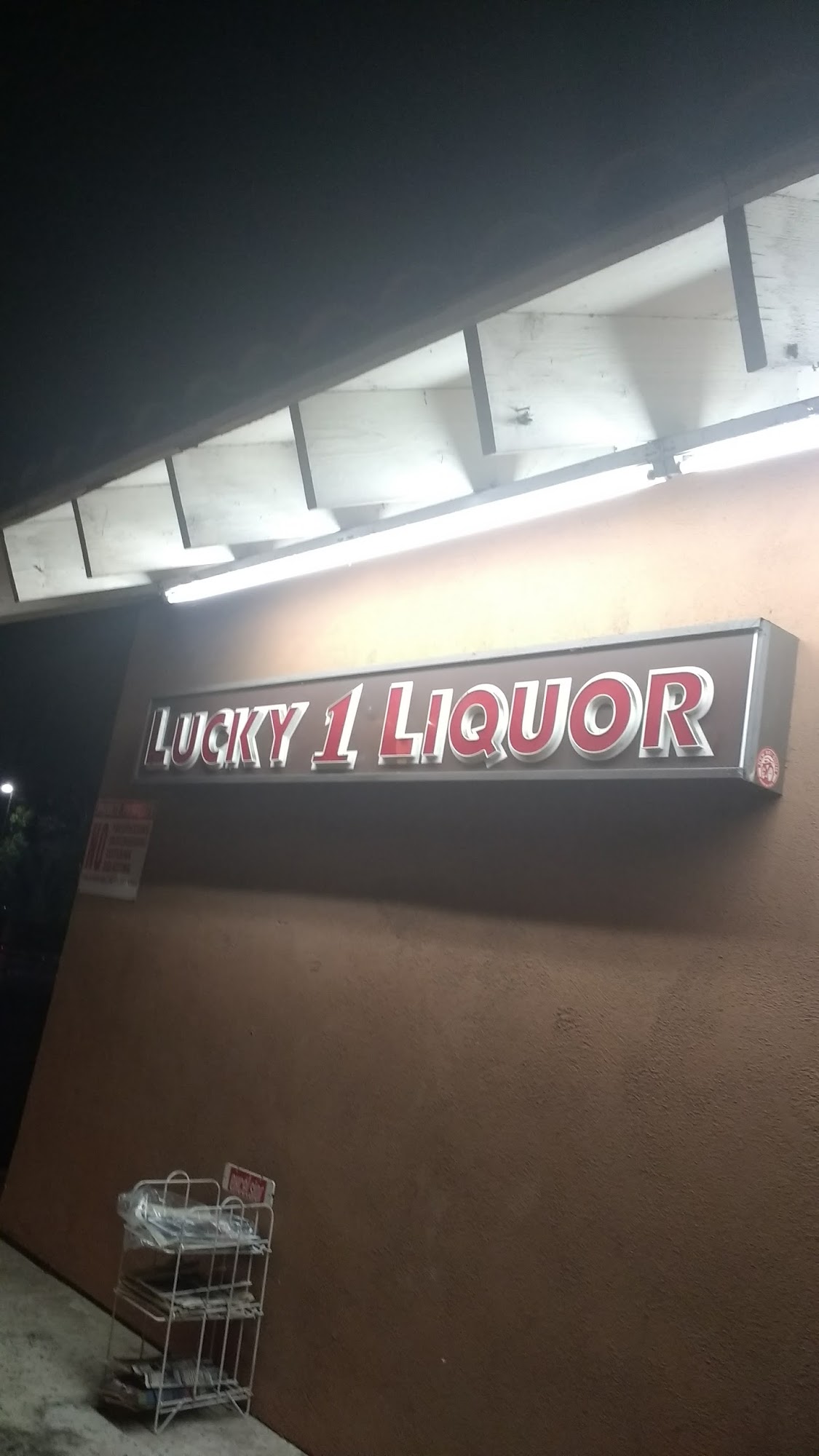 Lucky 1 Liquor
