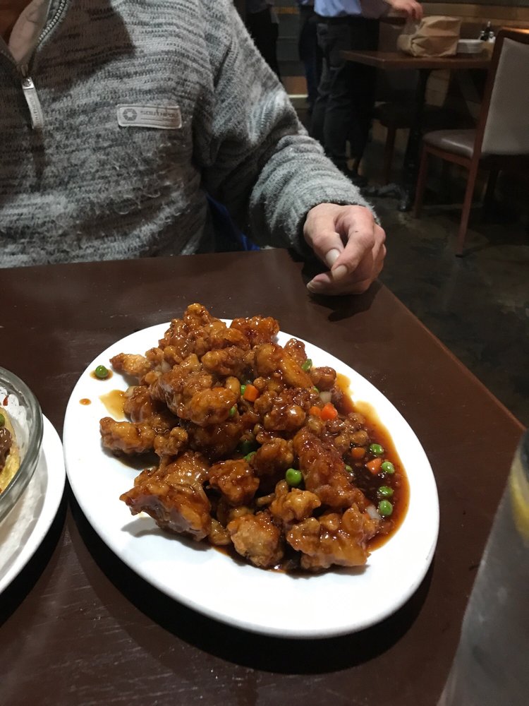 Imperial Garden Restaurant 2045 W Briggsmore Ave, Modesto