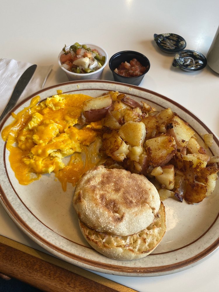 Velvet Grill & Creamery Restaurant A, 3250 Dale Rd, Modesto