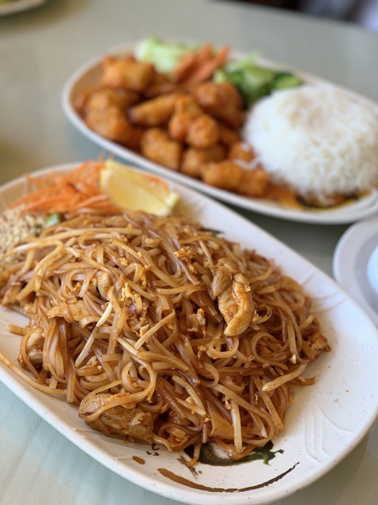 Thailand Restaurant 950 10th St #17, Modesto