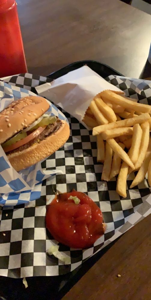 Fast Eddie's Moab Meal On Bun 1228 Tully Rd, Modesto
