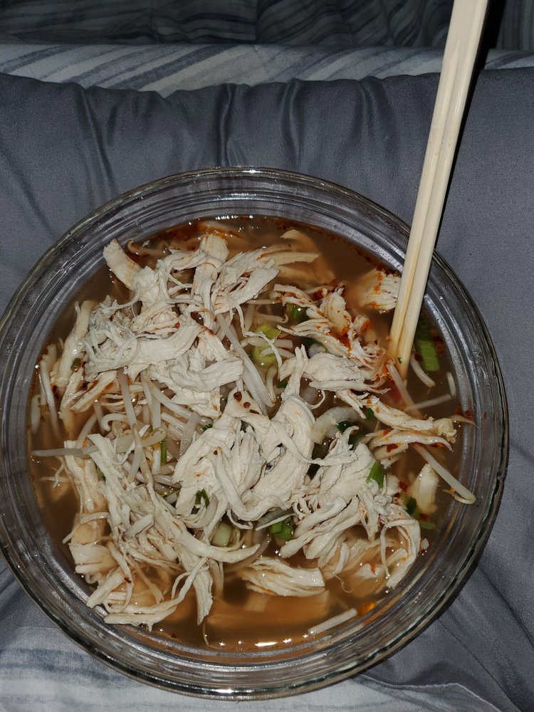 Phoenix Noodle House 1222 H St, Modesto
