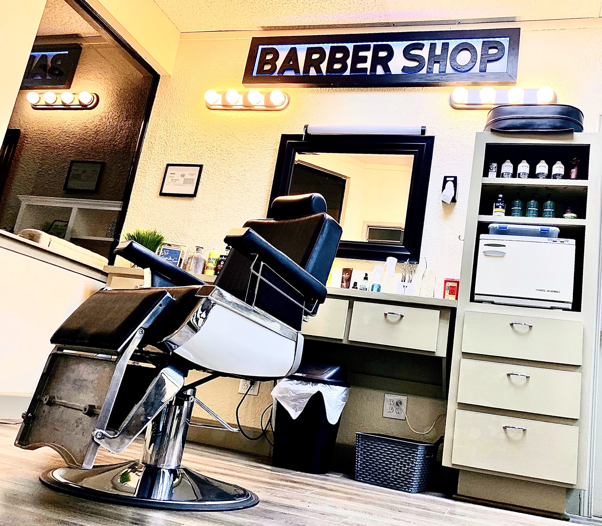 Shadez Salon & Barbershop