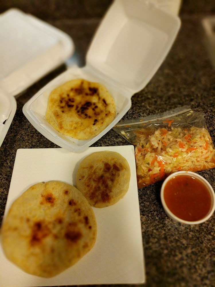 La Santaneca pupuseria 2508 Oakdale Rd, Modesto