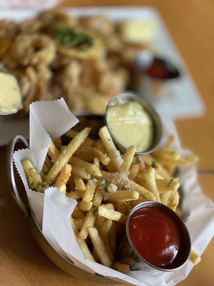 Turn 12 Bar And Grill 400 Tyler St, Monterey