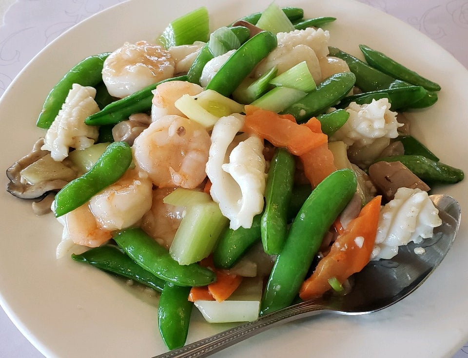 CHINA WOK RESTAURANT 2633 California St, Mountain View