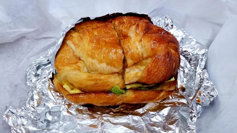 Roger's Deli & Donuts 295 E Middlefield Rd, Mountain View