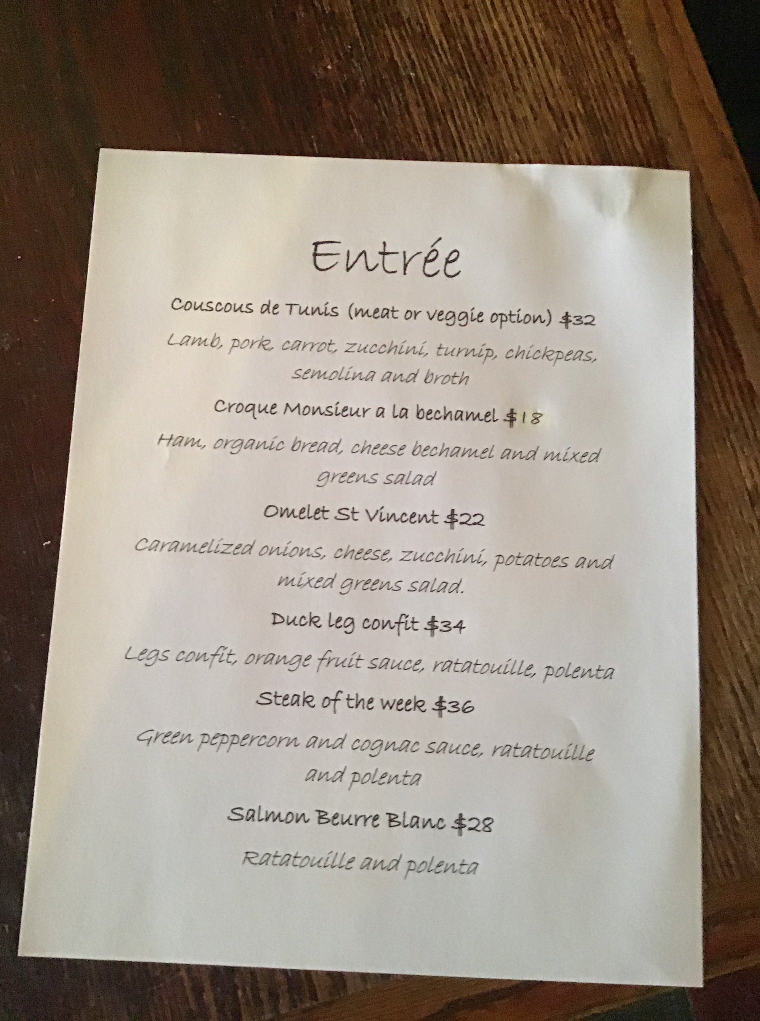 Le Petit Bistro 1405 W El Camino Real, Mountain View