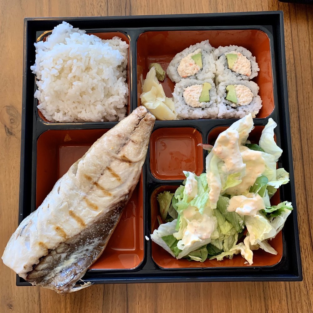 Mervyn's / Umai Sushi Restaurant & Lounge 236 Castro St, Mountain View