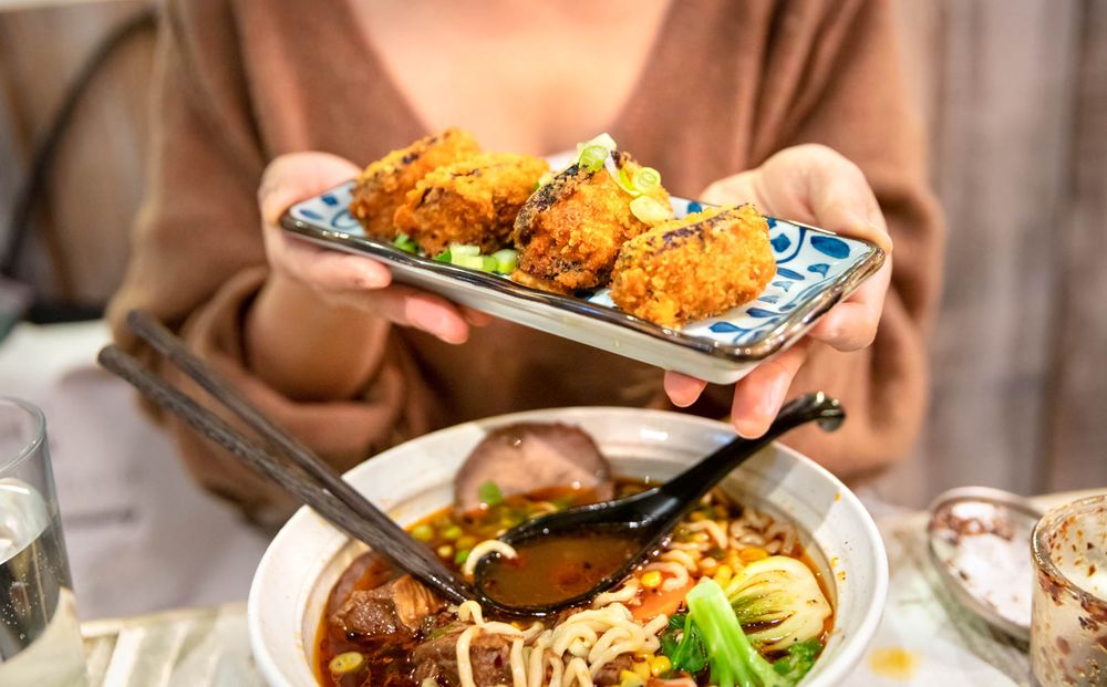 Chang'an Artisan Noodle 580 N Rengstorff Ave ste j, Mountain View