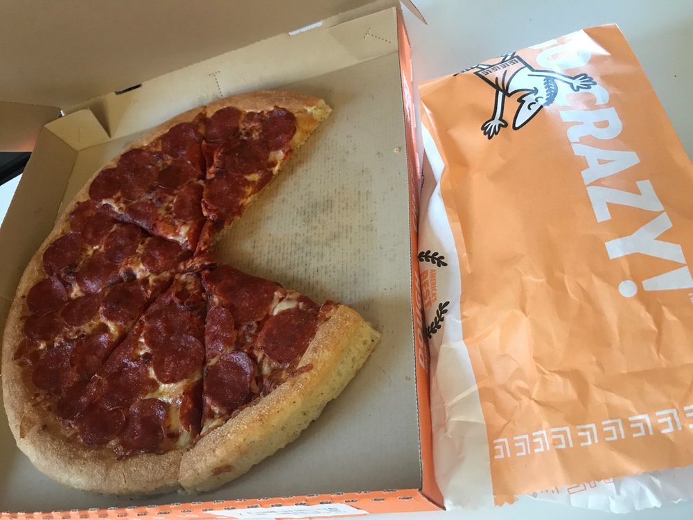 Little Caesars Pizza 1495 E Plaza Blvd, National City