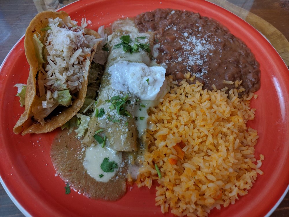 La Casa De Oro Mexican Restaurant 1510 Sweetwater Rd A, National City