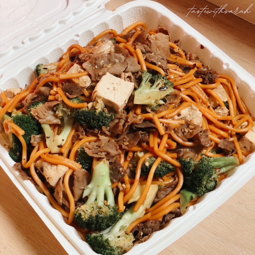 GK Grill Mongolian Taste 3030 Plaza Bonita Road FC1, National City