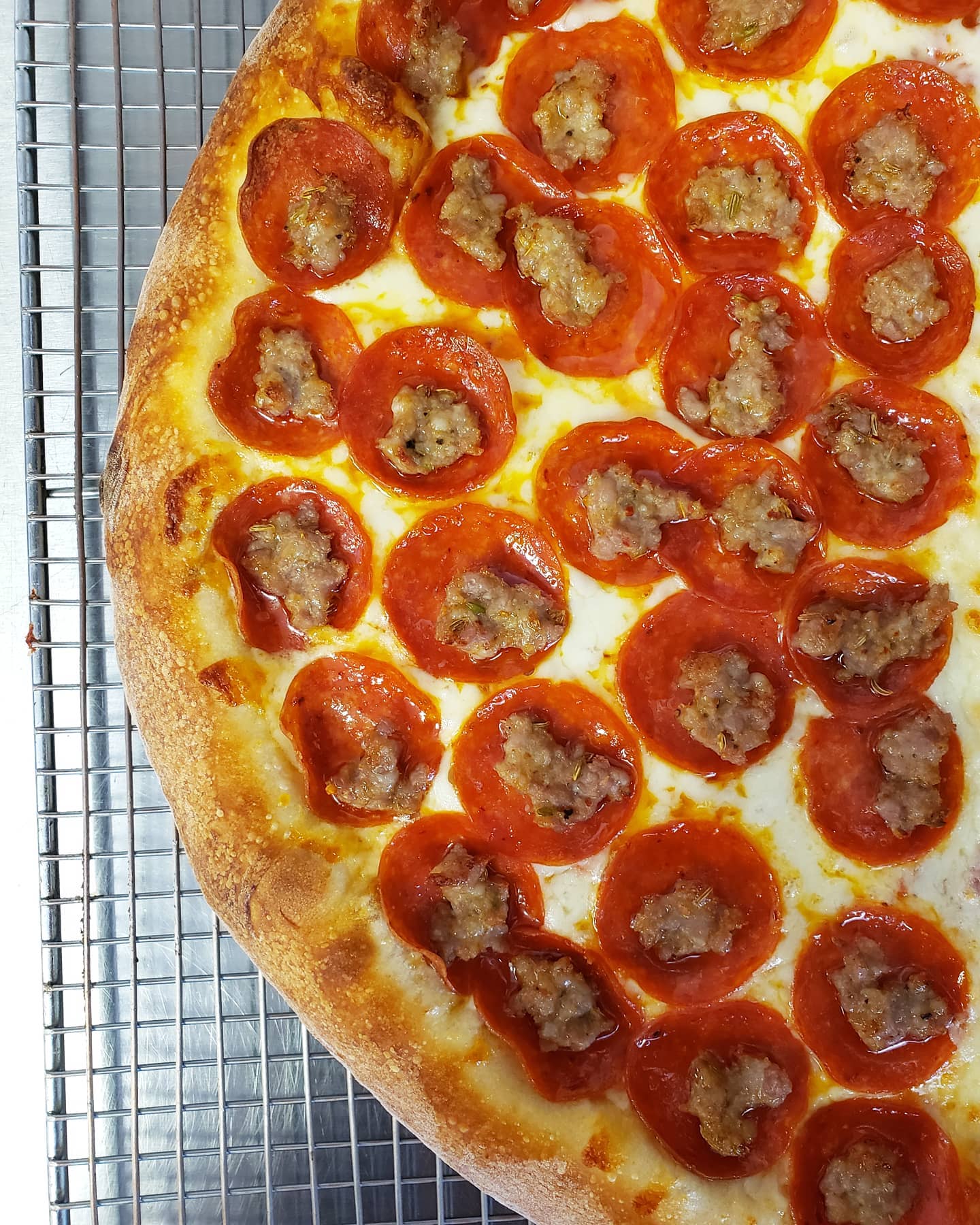 Angelina's Famous Pizza 12553 Alondra Blvd, Norwalk